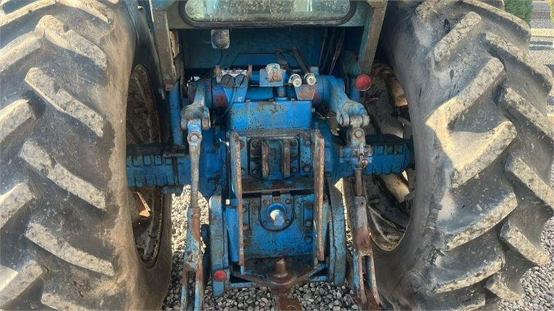 Ford TW10 Meget original 4wd Ford TW10. - Traktor: obrázok 4 Ford TW10 Meget original 4wd Ford TW10. - Traktor: obrázok 4