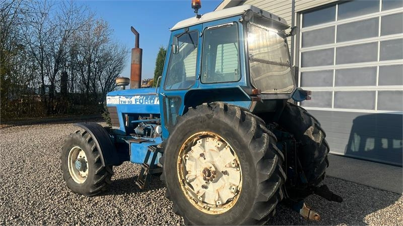 Ford TW10 Meget original 4wd Ford TW10. - Traktor: obrázok 3 Ford TW10 Meget original 4wd Ford TW10. - Traktor: obrázok 3