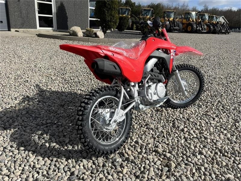 Honda CRF 110 F Den nye model - ATV/ Štvorkolka: obrázok 4 Honda CRF 110 F Den nye model - ATV/ Štvorkolka: obrázok 4