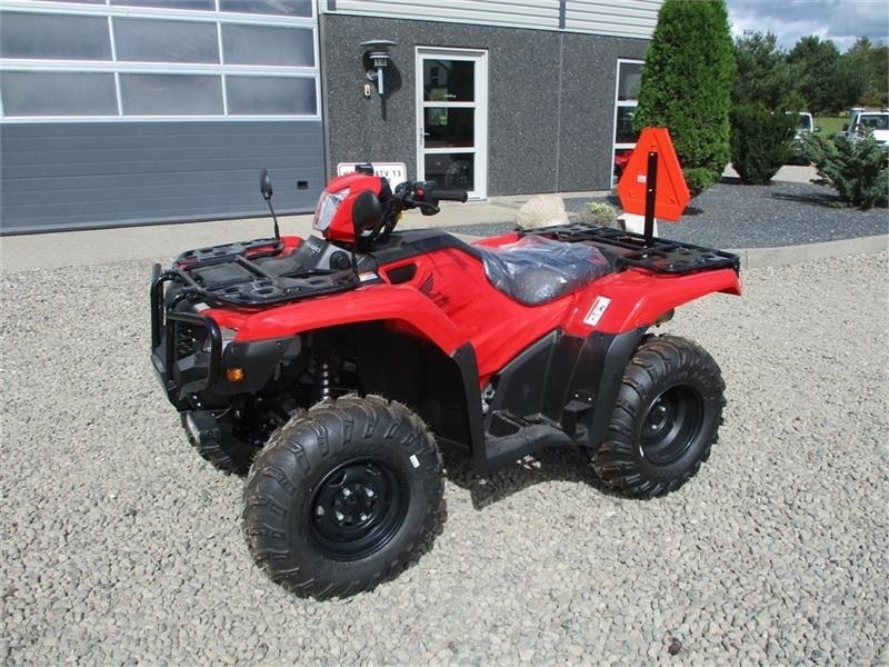 Honda TRX 520 FE Traktor STORT LAGER AF HONDA ATV. Vi h - ATV/ Štvorkolka: obrázok 2 Honda TRX 520 FE Traktor STORT LAGER AF HONDA ATV. Vi h - ATV/ Štvorkolka: obrázok 2
