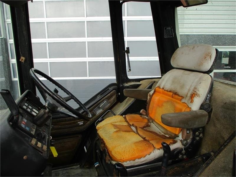 International 3588 Amerikaner klassiker - Traktor: obrázok 5 International 3588 Amerikaner klassiker - Traktor: obrázok 5