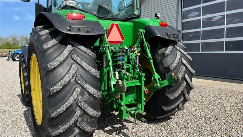 John Deere 7230R Med frontlift. Stor stærk traktor til små pe - Traktor: obrázok 4 John Deere 7230R Med frontlift. Stor stærk traktor til små pe - Traktor: obrázok 4