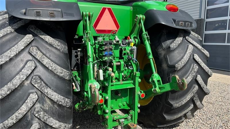 John Deere 7230R Med frontlift. Stor stærk traktor til små pe - Traktor: obrázok 5 John Deere 7230R Med frontlift. Stor stærk traktor til små pe - Traktor: obrázok 5