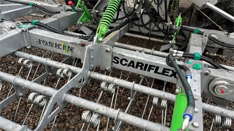 Joskin SCARIFLEX 1200 R6S6 12m bredstrigle med 6rækker tæ - Brány: obrázok 4 Joskin SCARIFLEX 1200 R6S6 12m bredstrigle med 6rækker tæ - Brány: obrázok 4