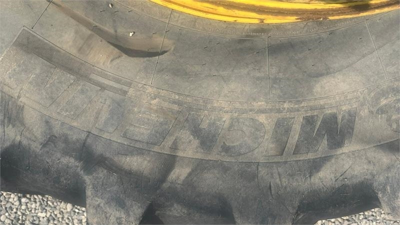Michelin 650/85R38 Tvillinghjul med 8 låse - Pneumatika pre Poľnohospodárske stroje: obrázok 3 Michelin 650/85R38 Tvillinghjul med 8 låse - Pneumatika pre Poľnohospodárske stroje: obrázok 3