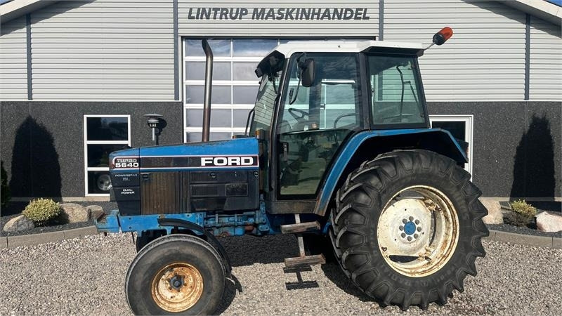New Holland 5640 SL Dualpower - Traktor: obrázok 1 New Holland 5640 SL Dualpower - Traktor: obrázok 1