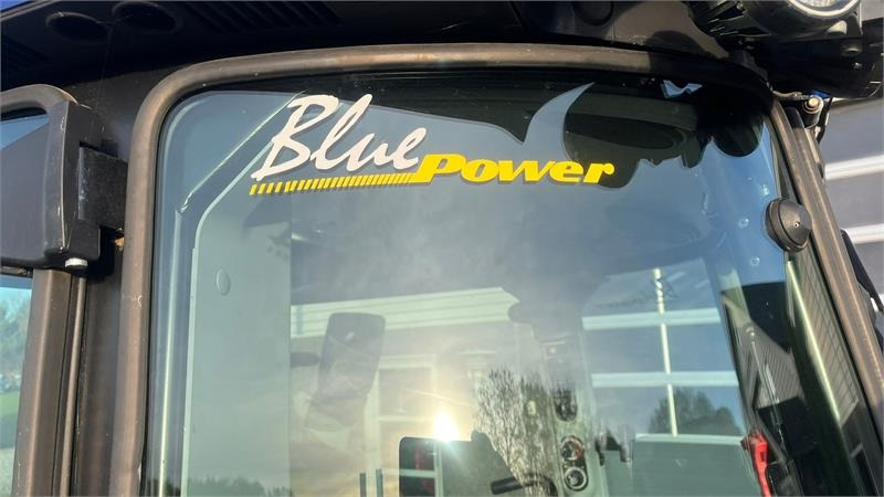 New Holland T5.100 Blue Power udstyrs model, med brede hjul, f - Traktor: obrázok 3 New Holland T5.100 Blue Power udstyrs model, med brede hjul, f - Traktor: obrázok 3