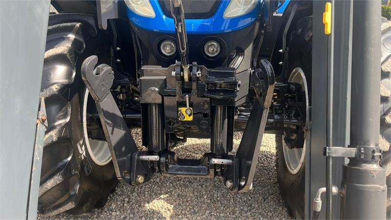 New Holland T7.270 AC med frontlift og frontlæsser - Traktor: obrázok 4 New Holland T7.270 AC med frontlift og frontlæsser - Traktor: obrázok 4