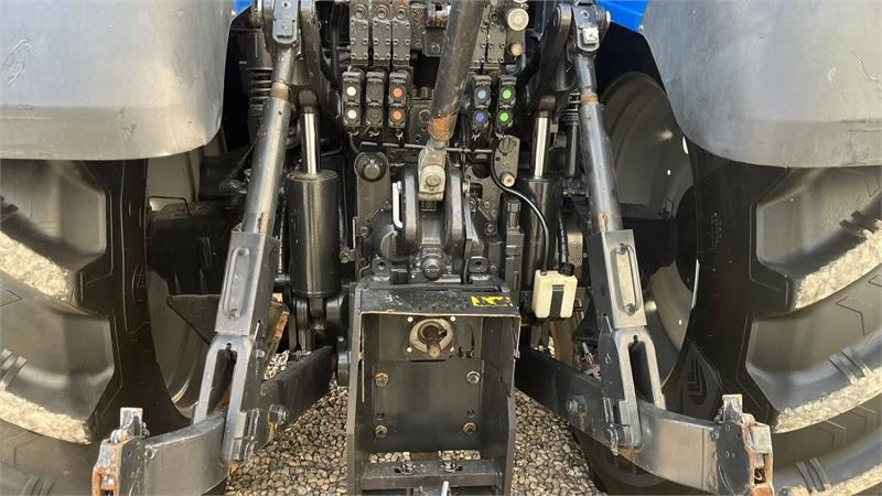 New Holland T7.315 HD med frontlift og front PTO. - Traktor: obrázok 5 New Holland T7.315 HD med frontlift og front PTO. - Traktor: obrázok 5