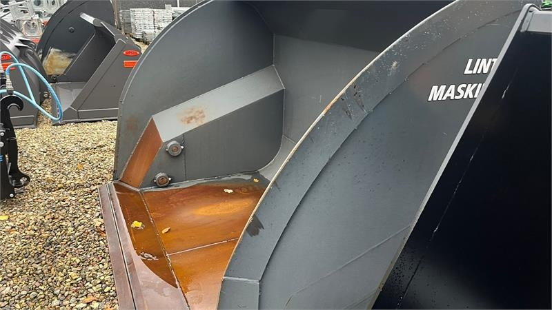 Volvo 5m3 Rauakoda Højtip skovl Rauakoda 5m3 højtip skov - Poľnohospodárske stroje: obrázok 4 Volvo 5m3 Rauakoda Højtip skovl Rauakoda 5m3 højtip skov - Poľnohospodárske stroje: obrázok 4