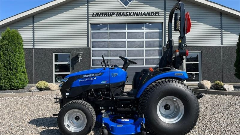 Solis 26 HST Hydrostat Turf hjul og klipperbord - Traktor: obrázok 1 Solis 26 HST Hydrostat Turf hjul og klipperbord - Traktor: obrázok 1