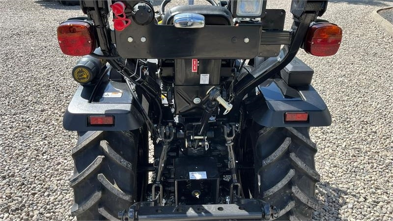 Solis S26 6+2 gearmaskine Limited Edition i sort med bre - Traktor: obrázok 2 Solis S26 6+2 gearmaskine Limited Edition i sort med bre - Traktor: obrázok 2