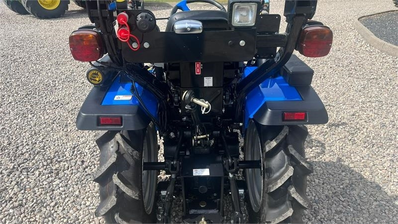 Solis S26 6+2 gearmaskine med servostyring - Traktor: obrázok 4 Solis S26 6+2 gearmaskine med servostyring - Traktor: obrázok 4