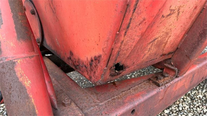 Taarup T3 højtipvogn - Poľnohospodársky sklápěcí príves: obrázok 5 Taarup T3 højtipvogn - Poľnohospodársky sklápěcí príves: obrázok 5