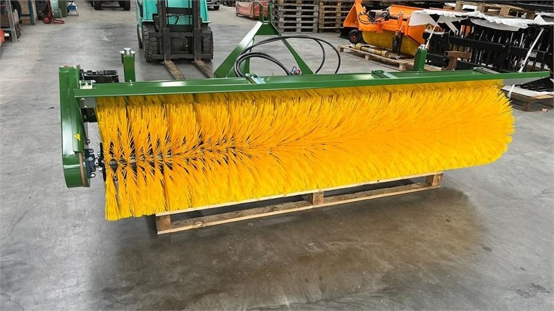 Thyregod TK 2800 med nylon børster og hydraulisk sving. bre - Zametač: obrázok 5 Thyregod TK 2800 med nylon børster og hydraulisk sving. bre - Zametač: obrázok 5