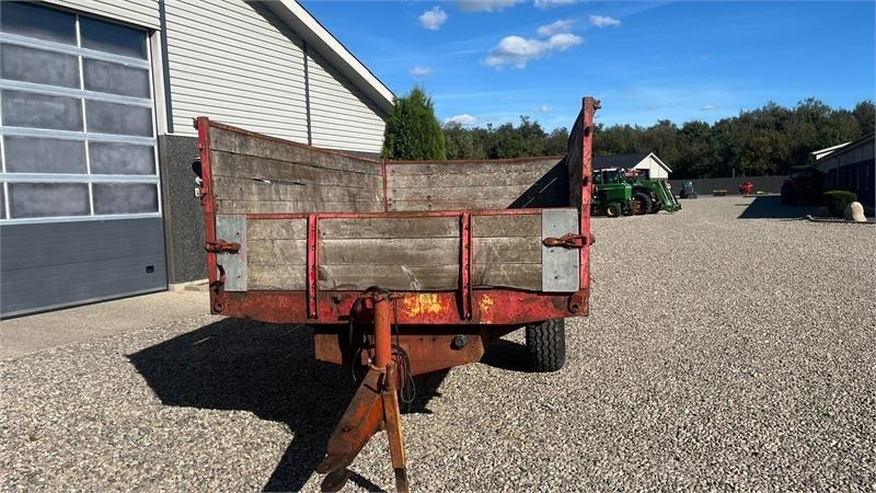 Tim trevejstip 5 ton - Poľnohospodársky sklápěcí príves: obrázok 3 Tim trevejstip 5 ton - Poľnohospodársky sklápěcí príves: obrázok 3