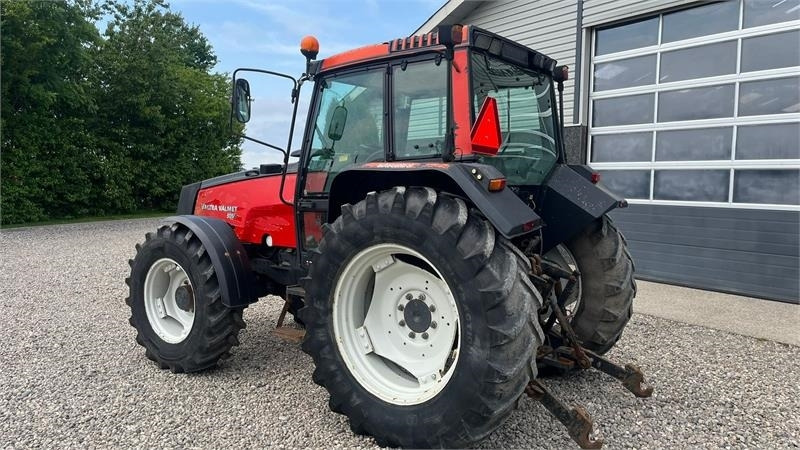 Valmet 8050 - Traktor: obrázok 3 Valmet 8050 - Traktor: obrázok 3