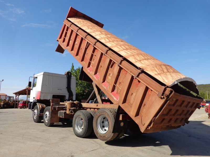 DAF 95.430 DAF 95.430ATI 8X2 Kipper -Telma/Airco - Sklápač: obrázok 3 DAF 95.430 DAF 95.430ATI 8X2 Kipper -Telma/Airco - Sklápač: obrázok 3