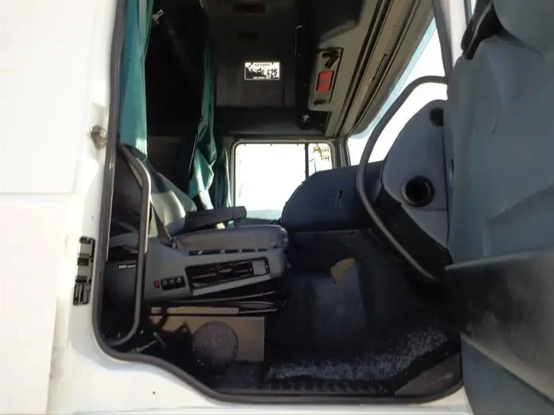 Ťahač DAF XF 480 DAF XF.480 4X2 Super Space Intarder: obrázok 9