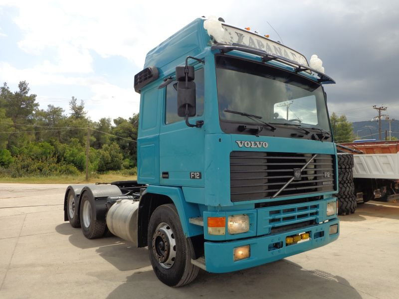 Volvo F 12.400 Volvo F12 6X2 TD122FL - Ťahač: obrázok 2 Volvo F 12.400 Volvo F12 6X2 TD122FL - Ťahač: obrázok 2