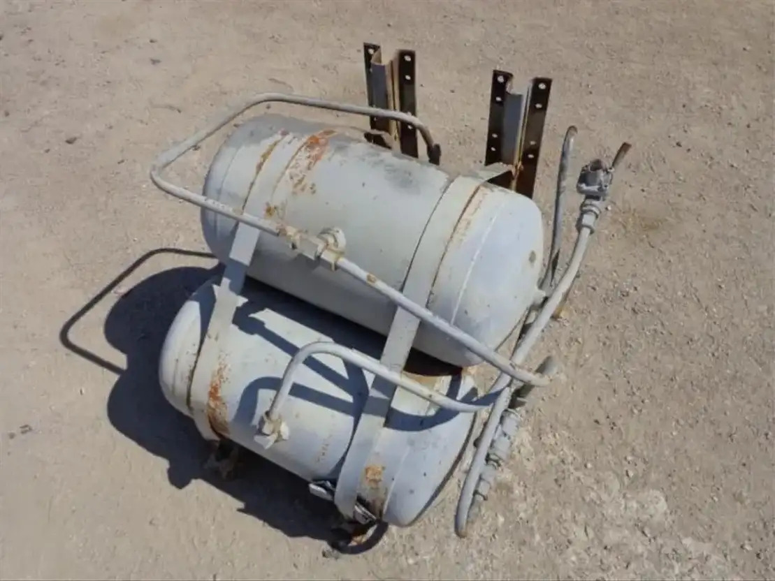 Volvo Airtanks From Volvo F88-F89 - Diely bŕzd pre Nákladné auto: obrázok 2 Volvo Airtanks From Volvo F88-F89 - Diely bŕzd pre Nákladné auto: obrázok 2