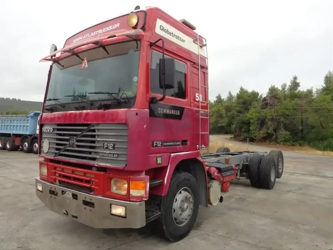 Volvo F 12.400 Volvo F12 6X2 405Hp -TD123ES - Podvozek s kabinou: obrázok 2 Volvo F 12.400 Volvo F12 6X2 405Hp -TD123ES - Podvozek s kabinou: obrázok 2