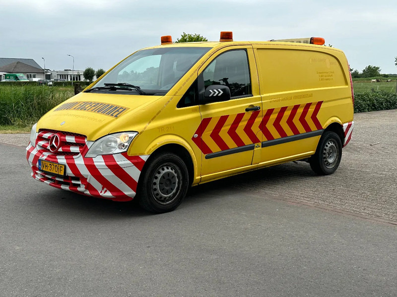 Mercedes-Benz Vito 113 CDI AUTOMAAT!!CONVOI EXCEPTIONNEL!!BEGELEIDINGSWAGEN!! - Malá dodávka: obrázok 3 Mercedes-Benz Vito 113 CDI AUTOMAAT!!CONVOI EXCEPTIONNEL!!BEGELEIDINGSWAGEN!! - Malá dodávka: obrázok 3