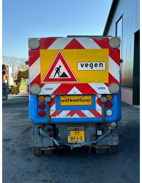 Ravo 580 VEEGMACHINE/SWEEPER!! - Zametacie vozidlo: obrázok 4 Ravo 580 VEEGMACHINE/SWEEPER!! - Zametacie vozidlo: obrázok 4