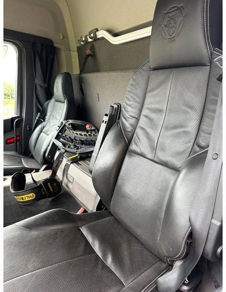 Auto s hydraulickou rukou Scania G500 NGS 8X2 !!EURO6!!21DKM!! 2022!! PALFINGER 65TM/JIB/LIER/WINCH!!TOP!!ROOF/DACH/MONTAGE!!MANUTENTION!! CRANE!!GRUE!!: obrázok 17
