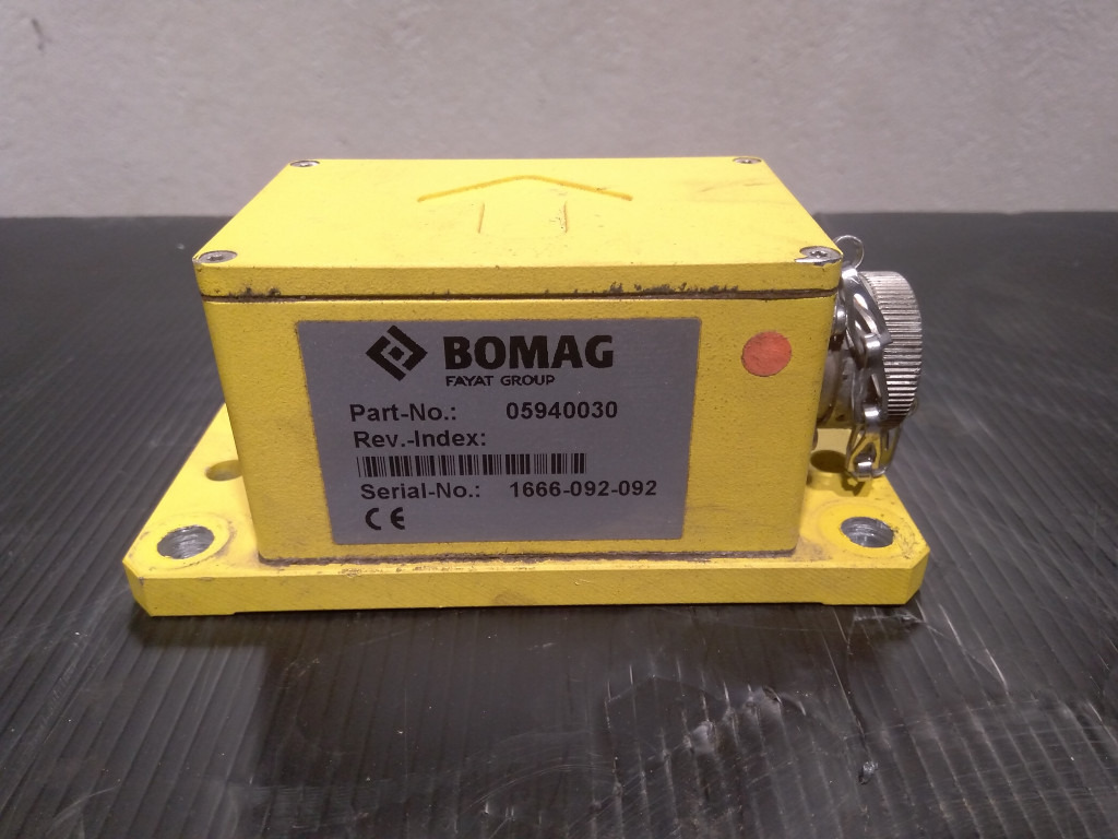 Bomag BM2000-75 - - Senzor pre Cestná fréza: obrázok 2 Bomag BM2000-75 - - Senzor pre Cestná fréza: obrázok 2