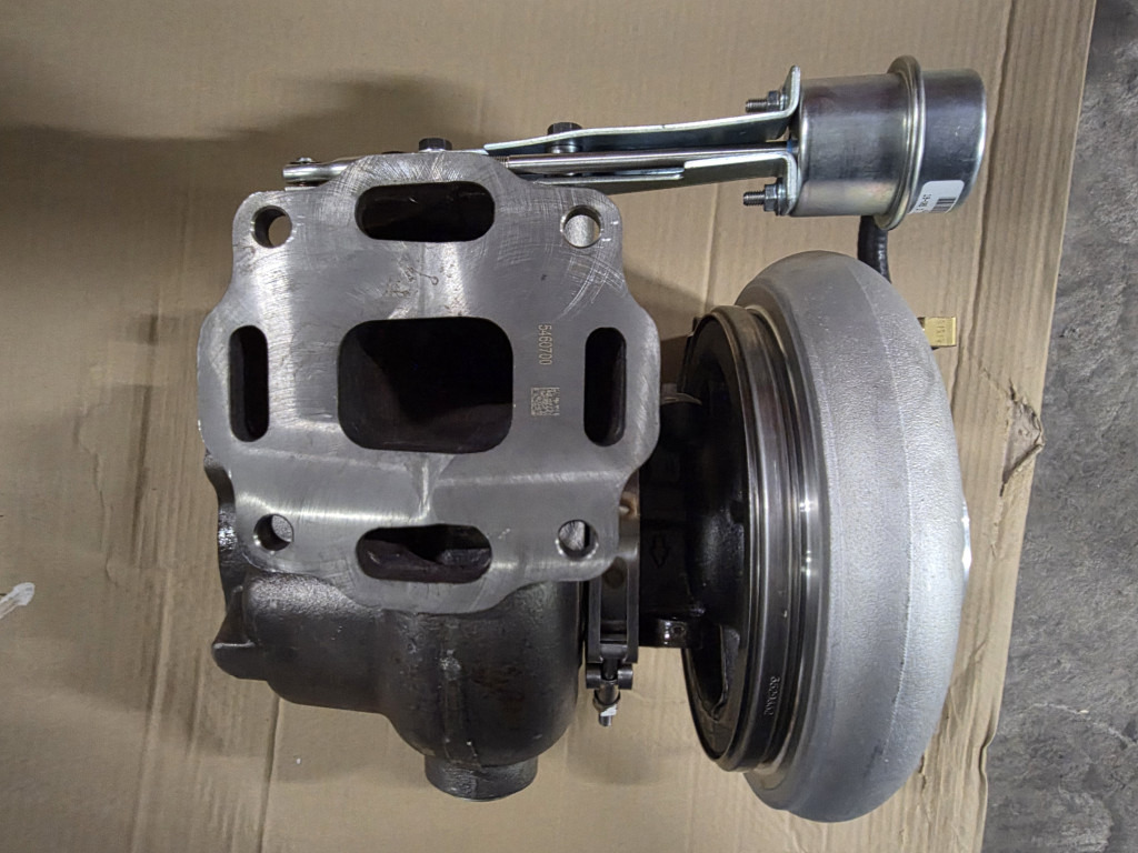 CNH 5802028924 - Turbodúchadlo pre Stavebné stroje: obrázok 3 CNH 5802028924 - Turbodúchadlo pre Stavebné stroje: obrázok 3