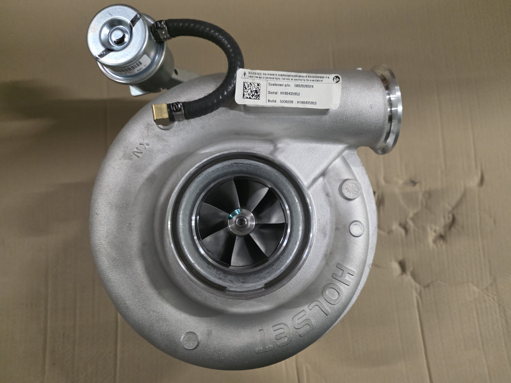 CNH 5802028924 - Turbodúchadlo pre Stavebné stroje: obrázok 1 CNH 5802028924 - Turbodúchadlo pre Stavebné stroje: obrázok 1