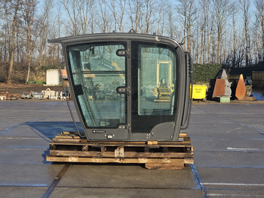 Case 48003933 - Kabína pre Stavebné stroje: obrázok 1 Case 48003933 - Kabína pre Stavebné stroje: obrázok 1