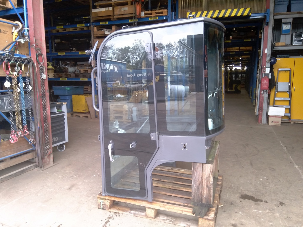 Case 72276641 - Kabína pre Stavebné stroje: obrázok 1 Case 72276641 - Kabína pre Stavebné stroje: obrázok 1