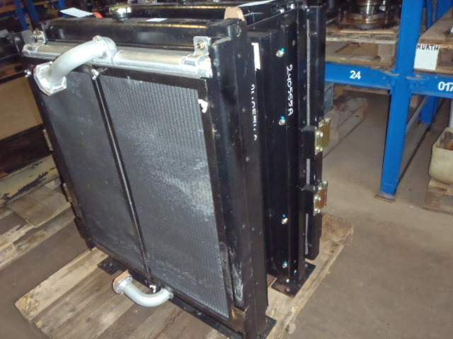 Case KRH1630 - KRH1462 - Medzichladič pre Poľnohospodárske stroje: obrázok 1 Case KRH1630 - KRH1462 - Medzichladič pre Poľnohospodárske stroje: obrázok 1
