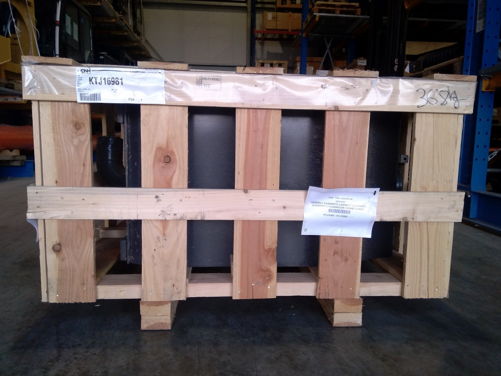 Case KTJ16981 - Hydraulická nádrž pre Stavebné stroje: obrázok 2 Case KTJ16981 - Hydraulická nádrž pre Stavebné stroje: obrázok 2