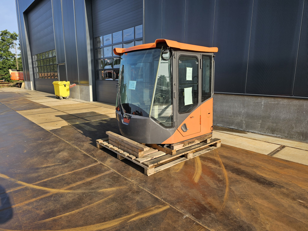 Doosan 220101-00229T - Kabína pre Stavebné stroje: obrázok 1 Doosan 220101-00229T - Kabína pre Stavebné stroje: obrázok 1