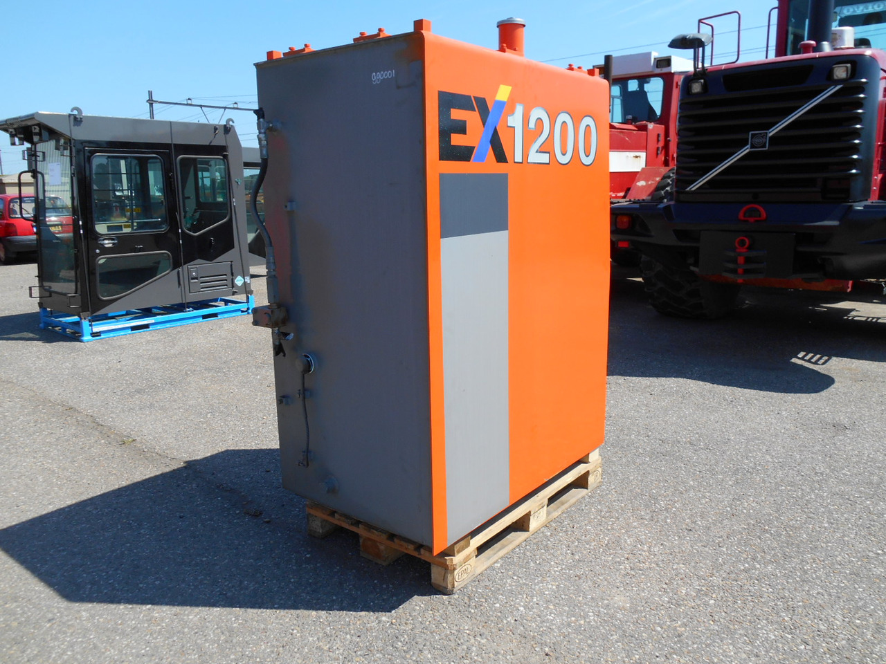 Hitachi 927877 - 9278777 - Palivová nádrž pre Stavebné stroje: obrázok 2 Hitachi 927877 - 9278777 - Palivová nádrž pre Stavebné stroje: obrázok 2