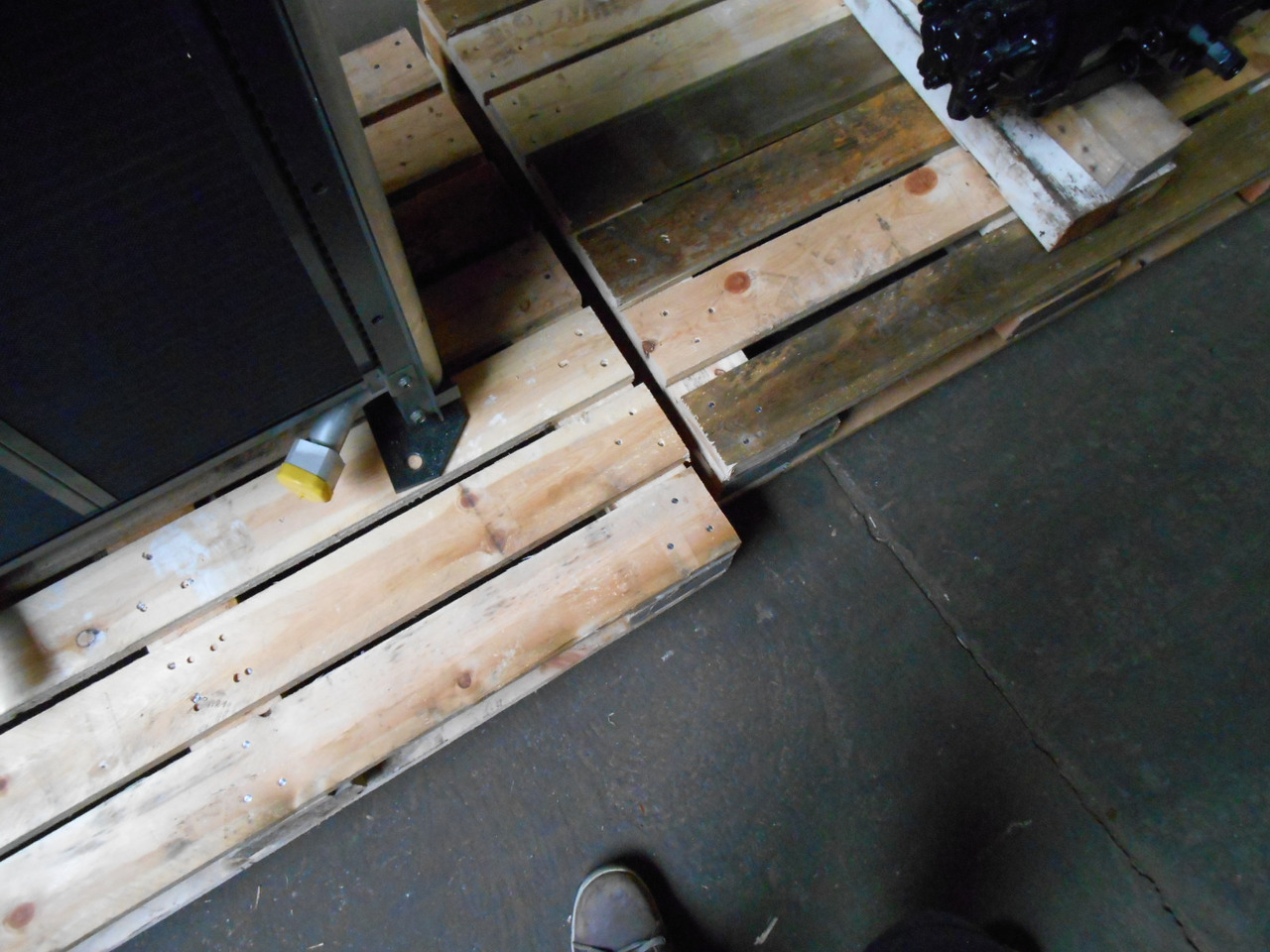 New Holland YY05P00004F1 - SK135SR ED150 SK115SRDZ SK135SRL-1E SK135SRLC - Chladič pre Stavebné stroje: obrázok 1 New Holland YY05P00004F1 - SK135SR ED150 SK115SRDZ SK135SRL-1E SK135SRLC - Chladič pre Stavebné stroje: obrázok 1