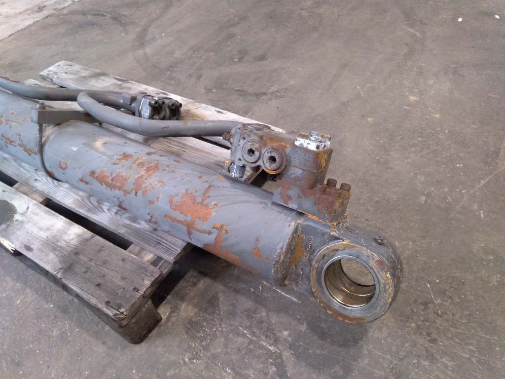 Volvo SA114604990 - SA114607440 - Hydraulický valec pre Stavebné stroje: obrázok 4 Volvo SA114604990 - SA114607440 - Hydraulický valec pre Stavebné stroje: obrázok 4