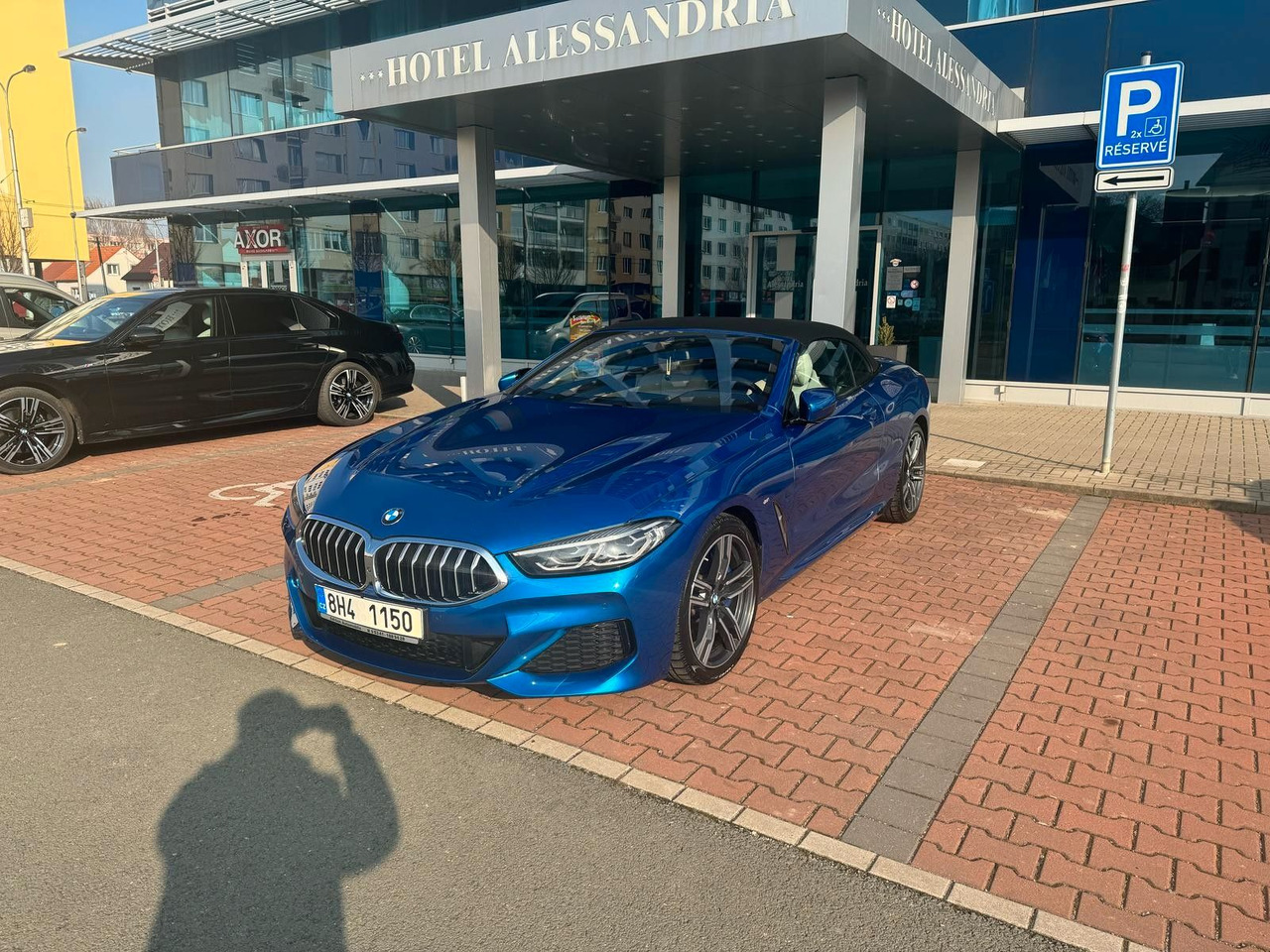 BMW 840 Baureihe 8 Cabrio 840 d xDrive M Sport - Automobil: obrázok 1 BMW 840 Baureihe 8 Cabrio 840 d xDrive M Sport - Automobil: obrázok 1