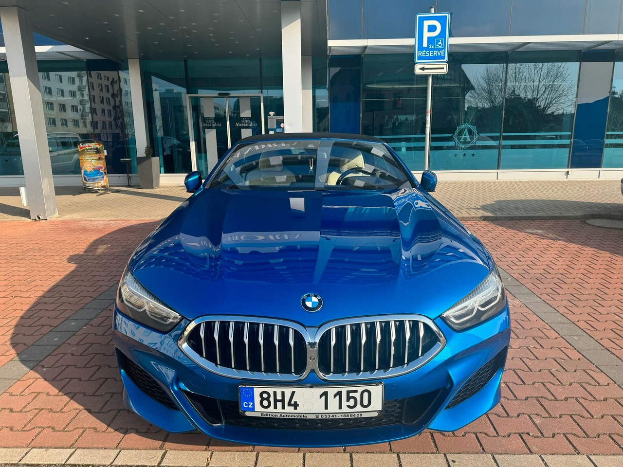 BMW 840 Baureihe 8 Cabrio 840 d xDrive M Sport - Automobil: obrázok 2 BMW 840 Baureihe 8 Cabrio 840 d xDrive M Sport - Automobil: obrázok 2