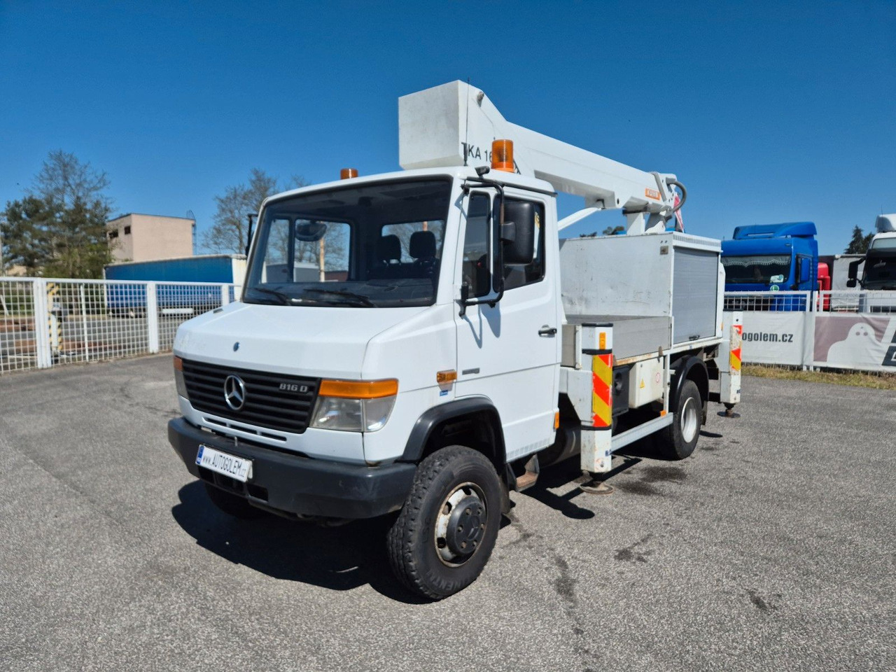 Mercedes-Benz Vario 816 work platform - Automobilová plošina: obrázok 1 Mercedes-Benz Vario 816 work platform - Automobilová plošina: obrázok 1
