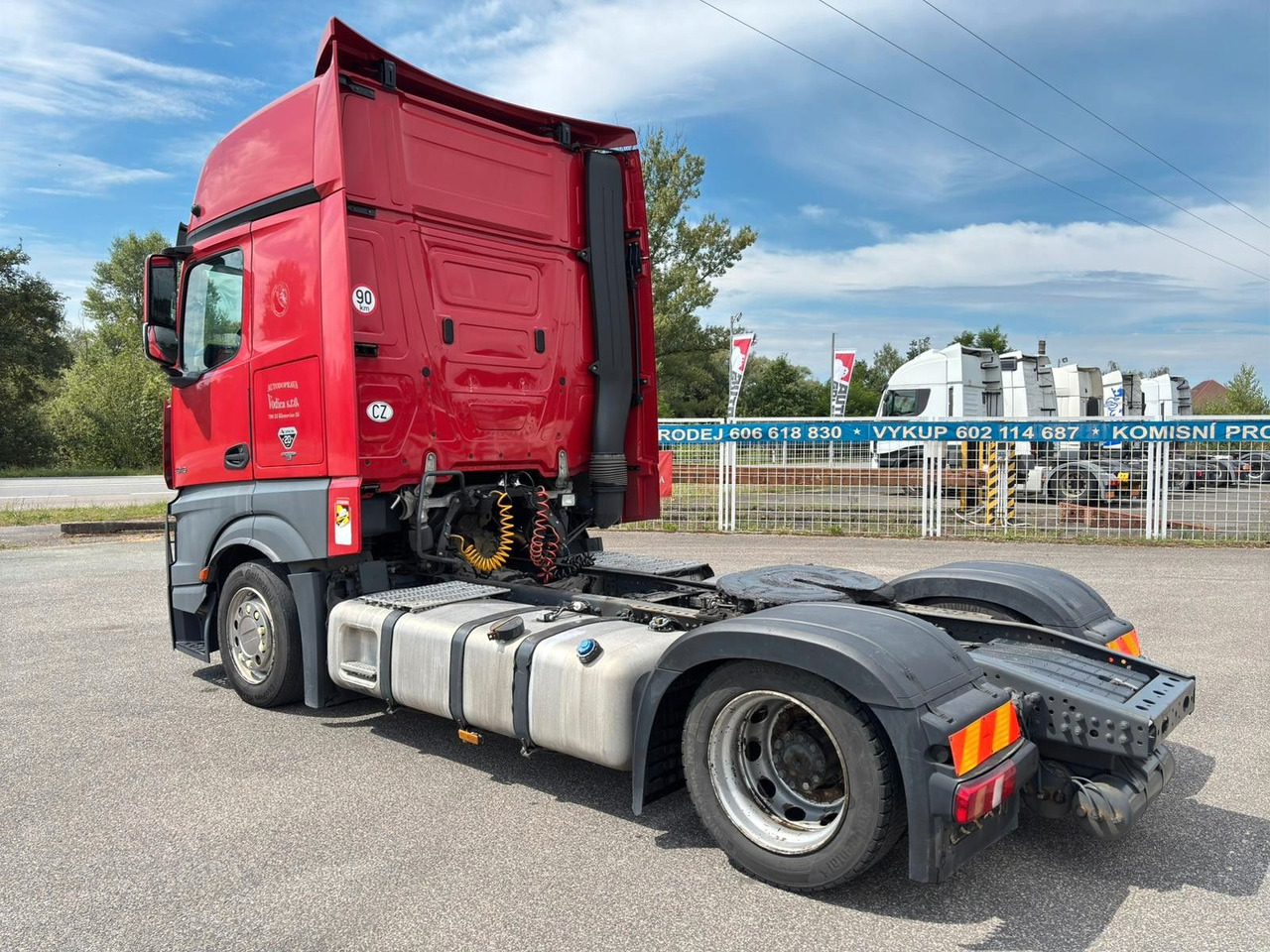 Mercedes-Benz Actros 1845 - Ťahač: obrázok 4 Mercedes-Benz Actros 1845 - Ťahač: obrázok 4