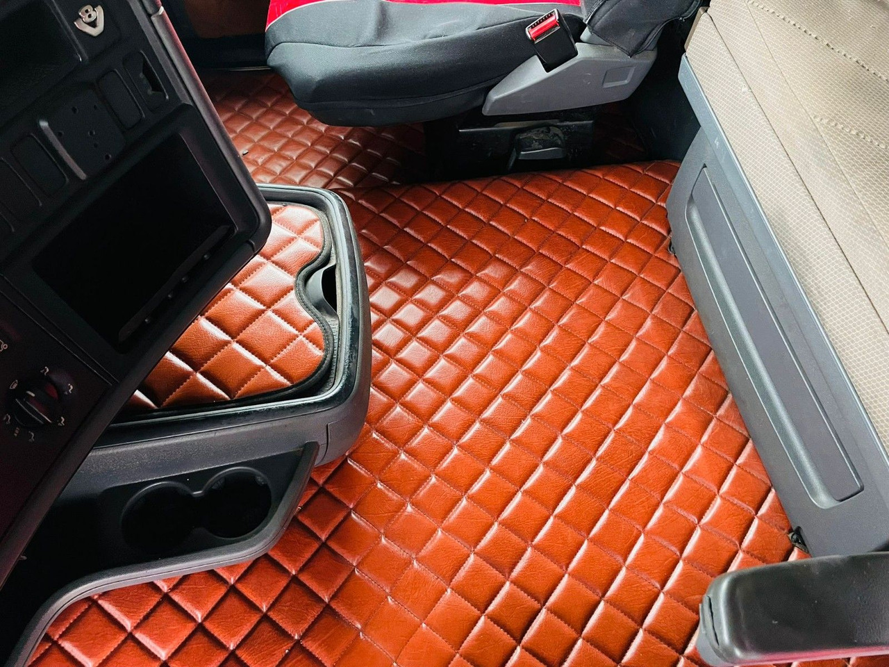 Ťahač Scania R500 V8 6x2 tractor unit: obrázok 10 Ťahač Scania R500 V8 6x2 tractor unit: obrázok 10