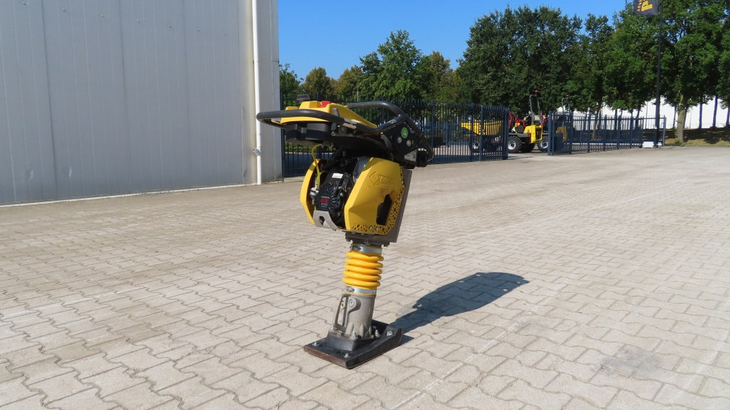 Bomag BT60 - Vibračné dusadlo: obrázok 2 Bomag BT60 - Vibračné dusadlo: obrázok 2