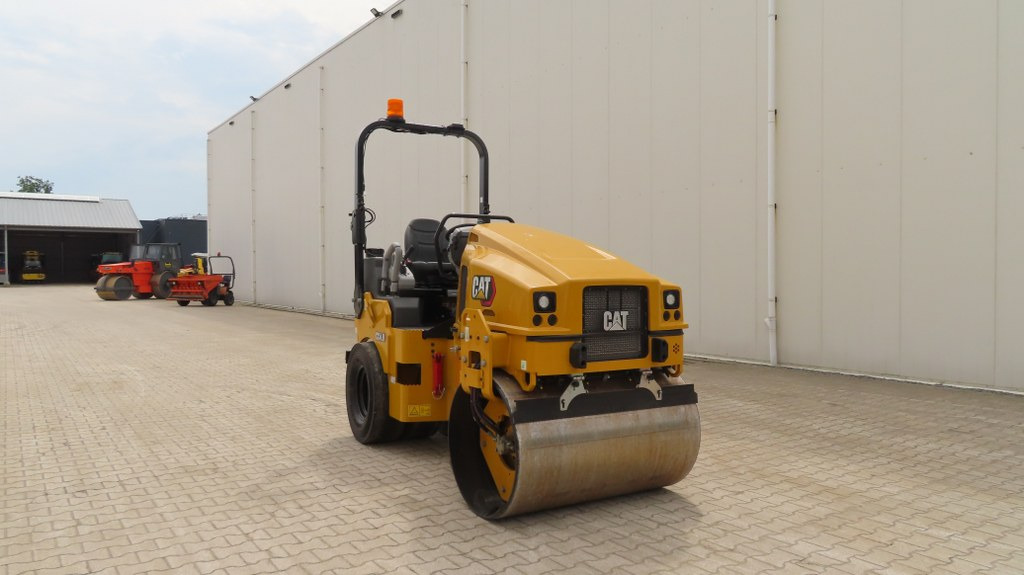 Leasing  Caterpillar CC4.0 Caterpillar CC4.0: obrázok 8