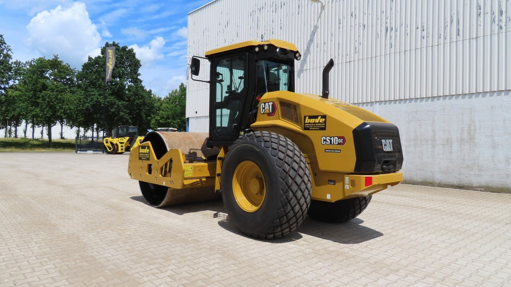 Caterpillar CS10GC - Kompaktor: obrázok 4 Caterpillar CS10GC - Kompaktor: obrázok 4