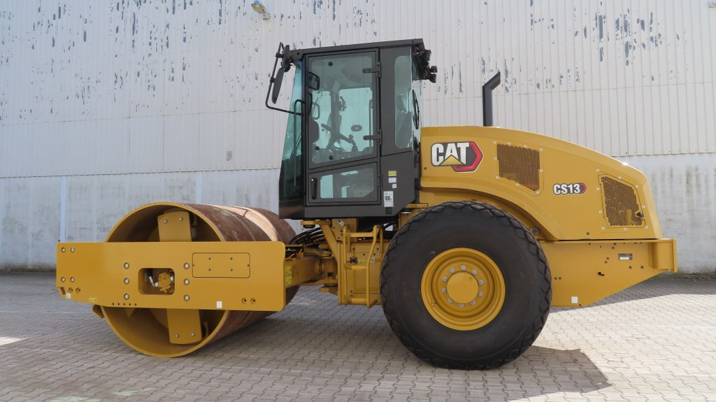 Caterpillar CS13 - Kompaktor: obrázok 5 Caterpillar CS13 - Kompaktor: obrázok 5