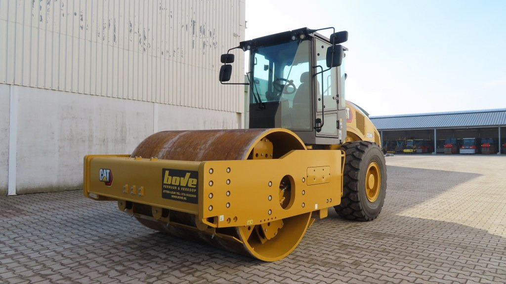 Kompaktor Caterpillar CS74B: obrázok 6